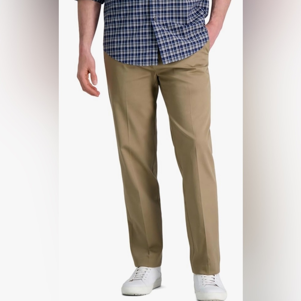 Roundtree and Yorke casual men’s khaki pants size 38/30‎